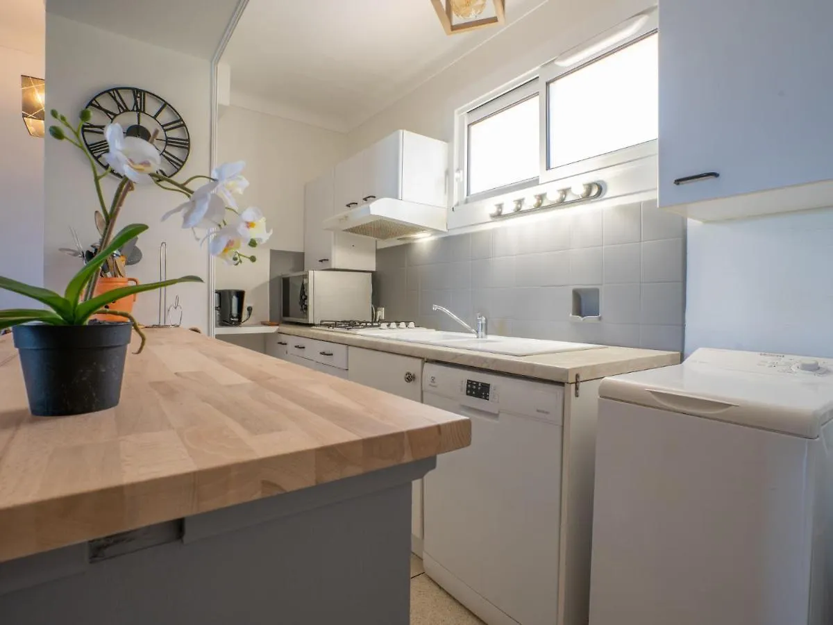 Apartment Les Mouettes By Interhome Saint Aygulf